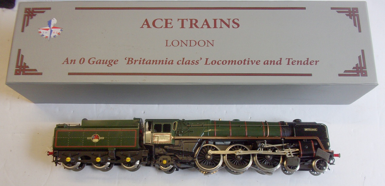 O GAUGE LOCOMOTIVE BY ACE TRAINS, totally unused, as brand new with all paperwork, packing etc "7000 Britannia, 3 rail pickup. ( 2 x images to view)