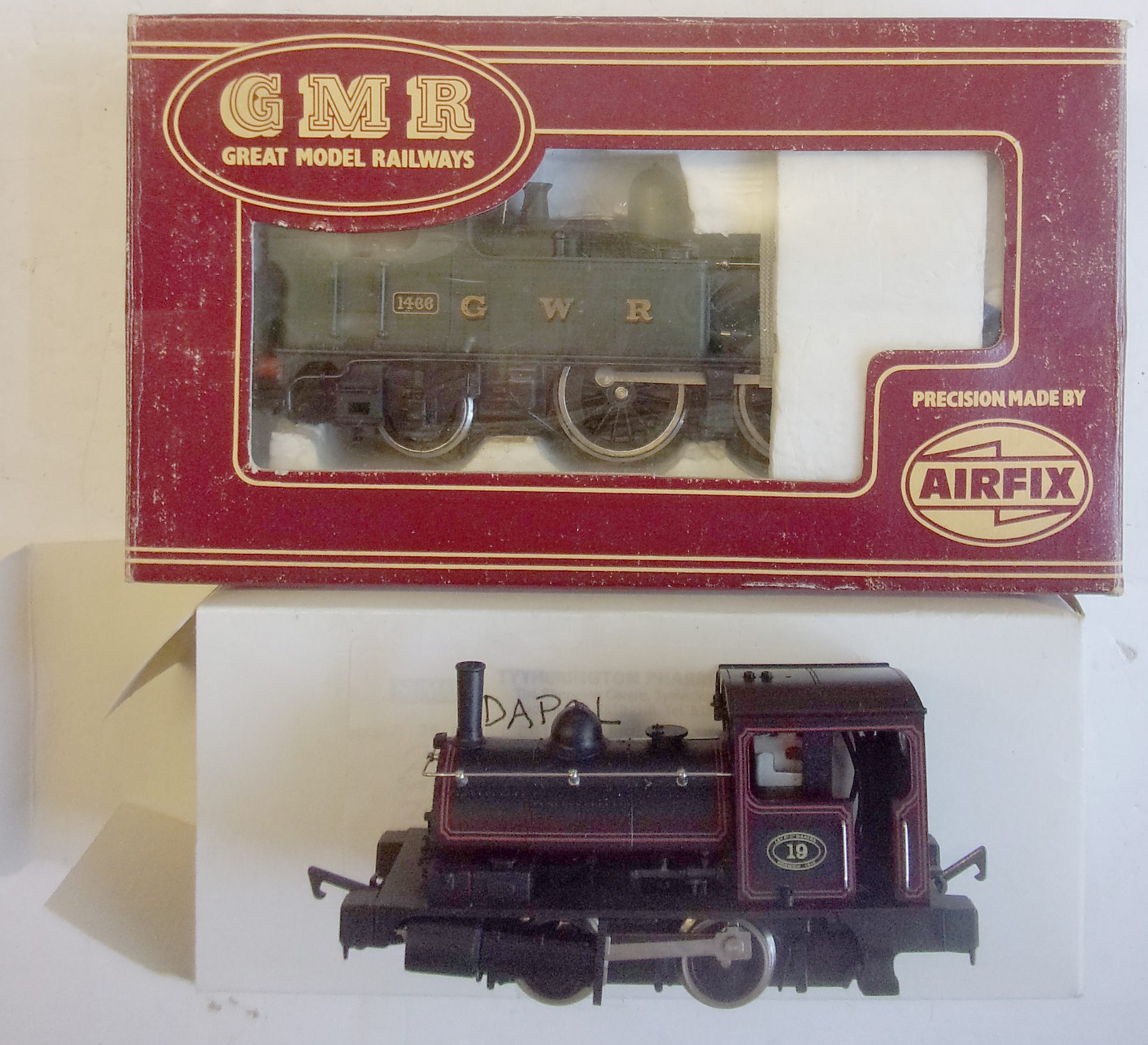 2 x OO Locos, Airfix GWR Tank "1466", boxed, unused. Dapol Pug, in original box, as new.
