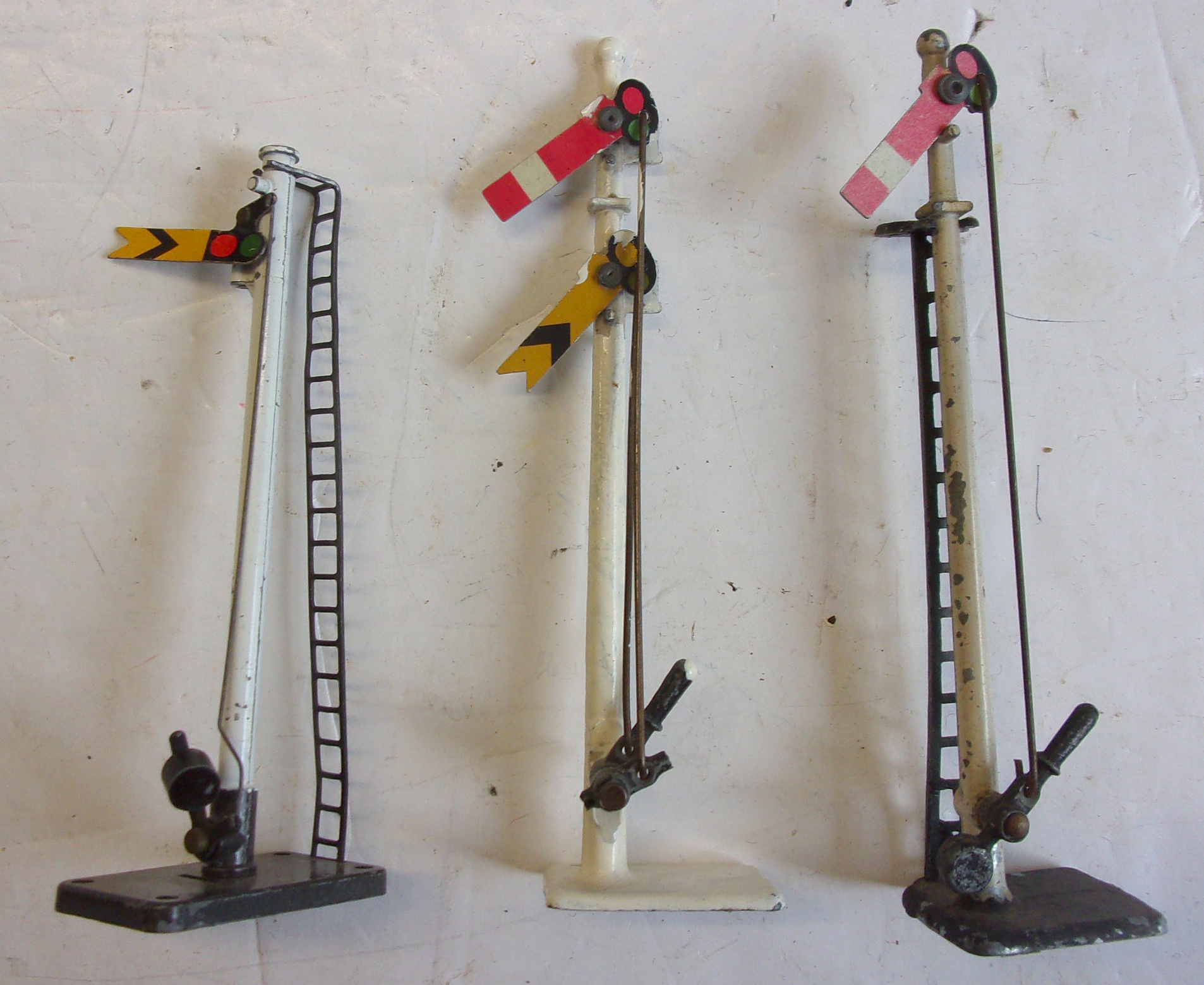 3 x OO GAUGE Semifore Signals by Cresent & Triang. Fair condition,