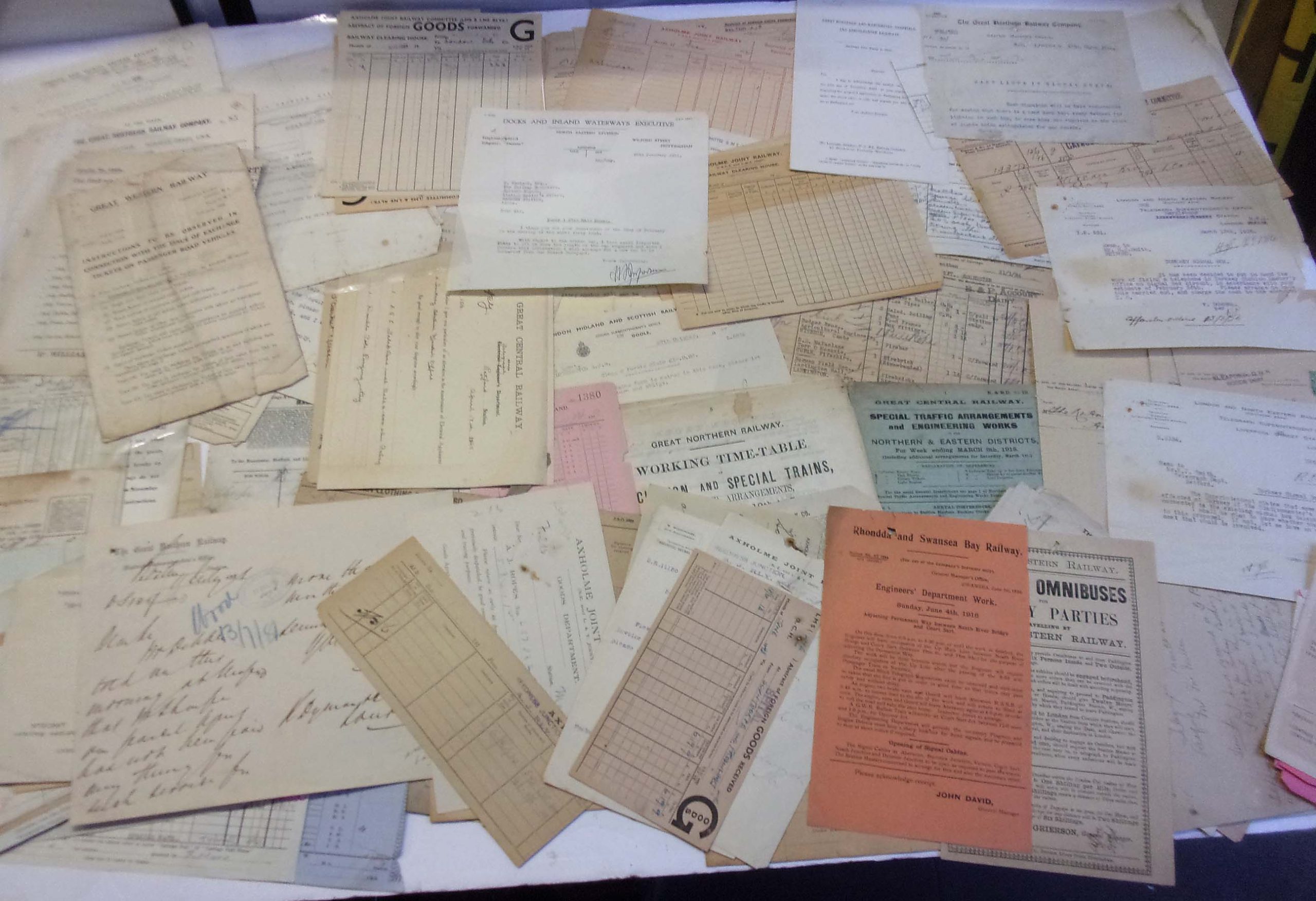 Large Quantity of Pre-grouping ephemera, letters etc. etc..  Very interesting to look at GB 100 years ago.