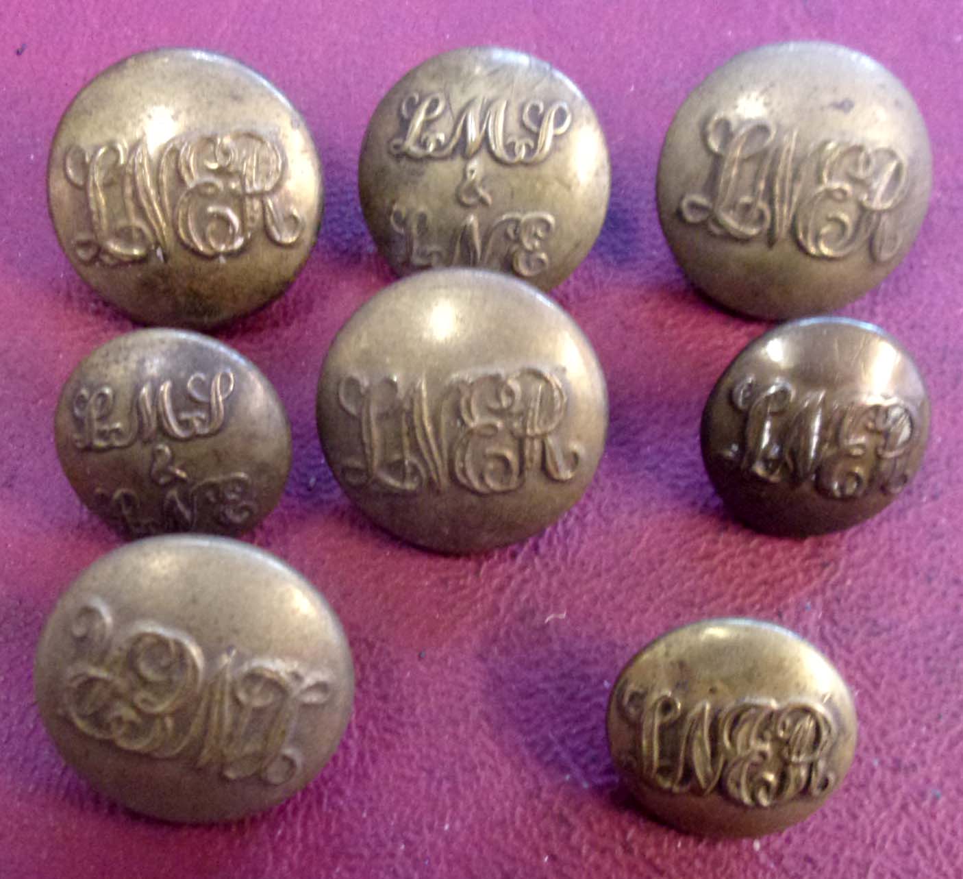 Group of 8 LNER Tunic Buttons, as pictured.
