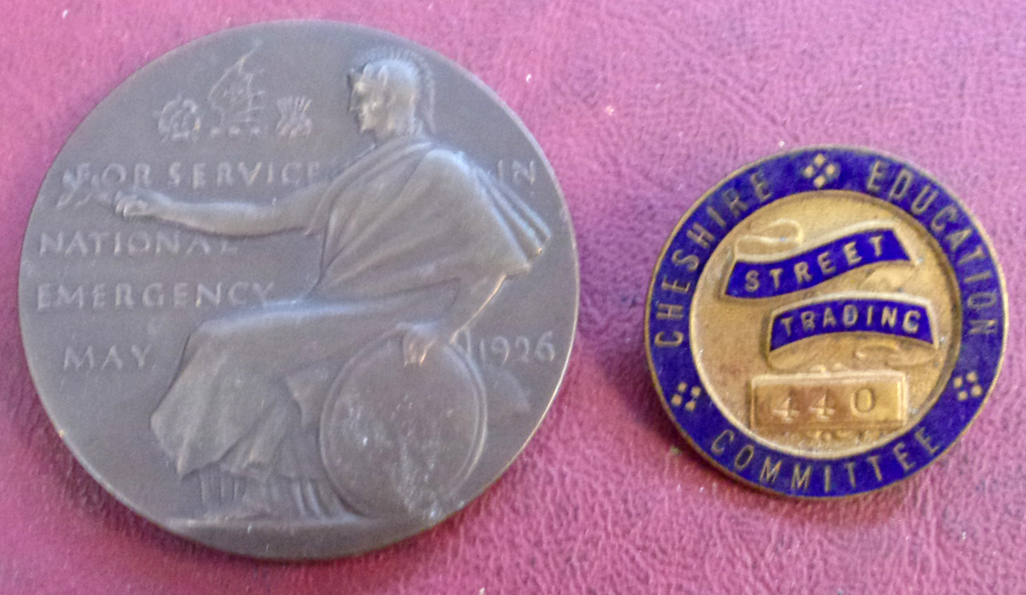 Group of USA Tram Car Tallies, GWR Chin Strap buttons plus medallion for General Strike Service and Traders Badge.  ( 3 x images to view)