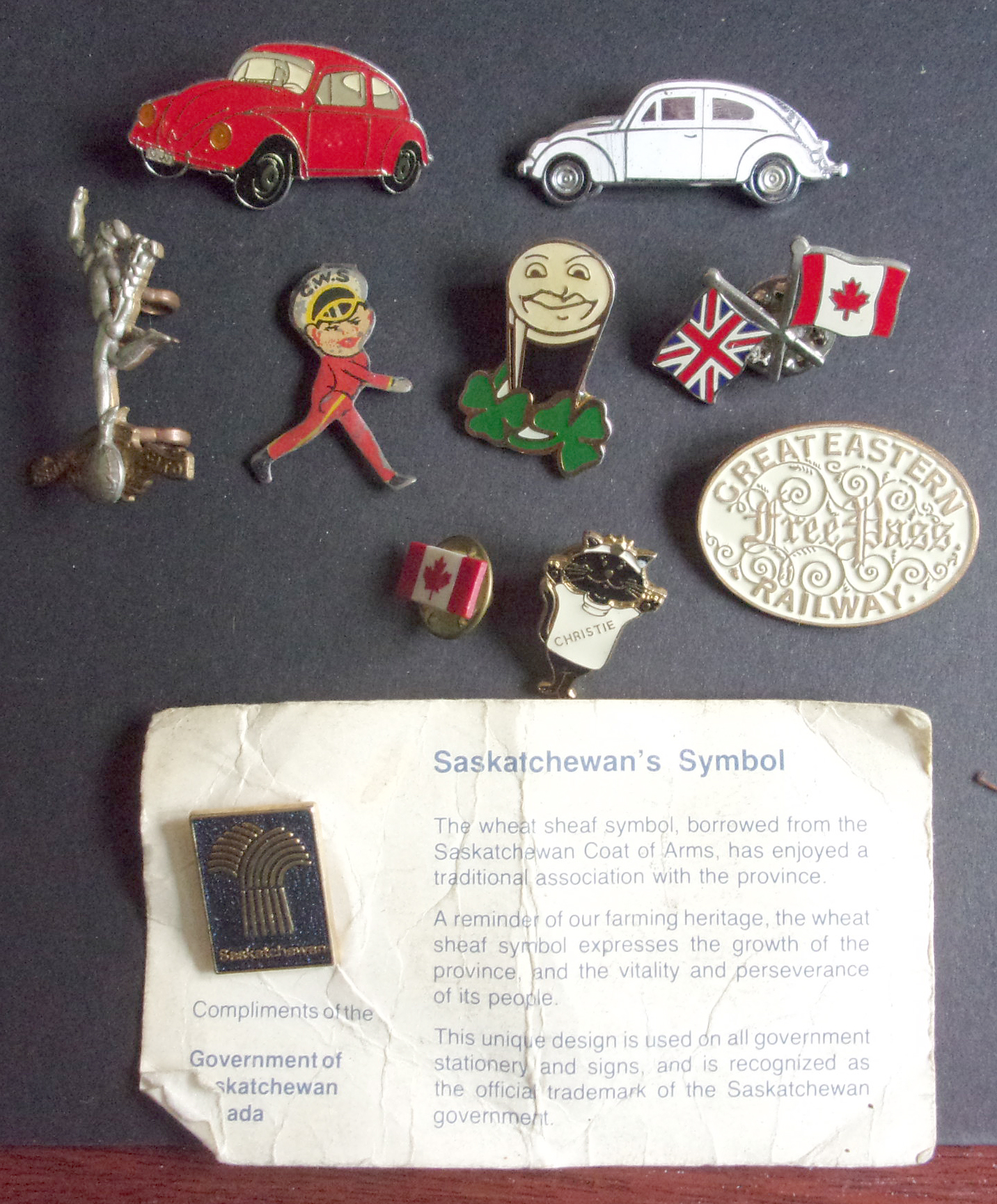 Group of badges, tallies etc, as pictured. ( 3 x images to view)