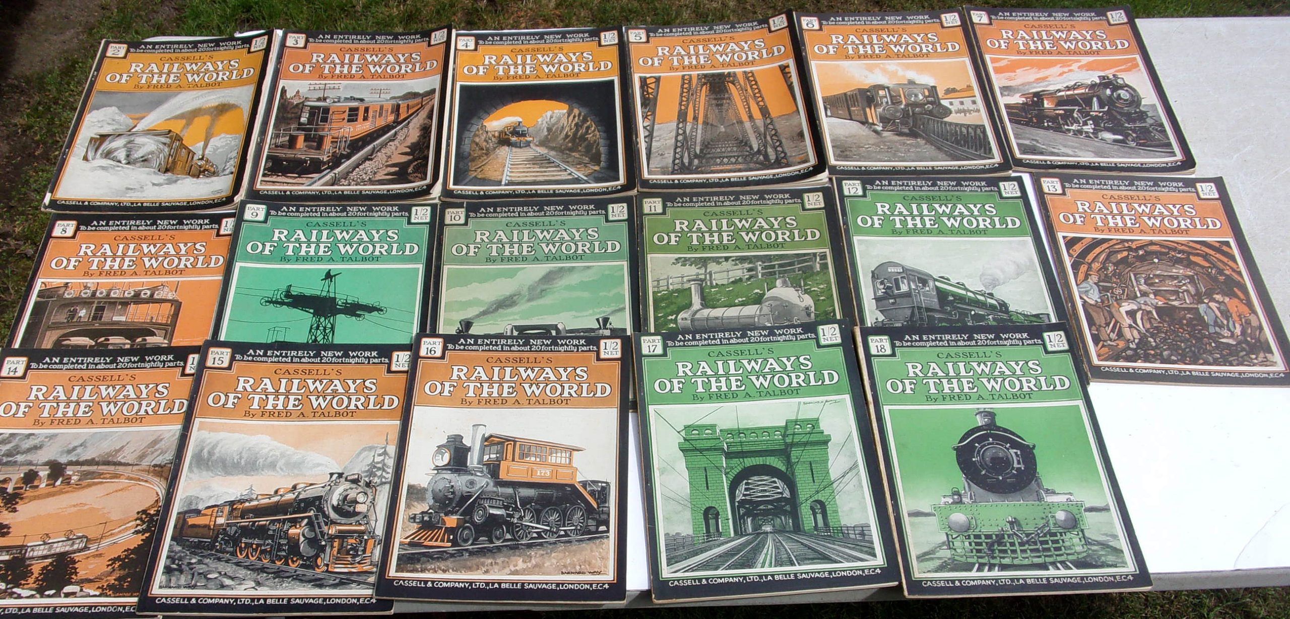 "Cassells Railways of the World".  Incomplete set part 2 - 18, 17 booklets.  All in very good condition.  Dated 1924.