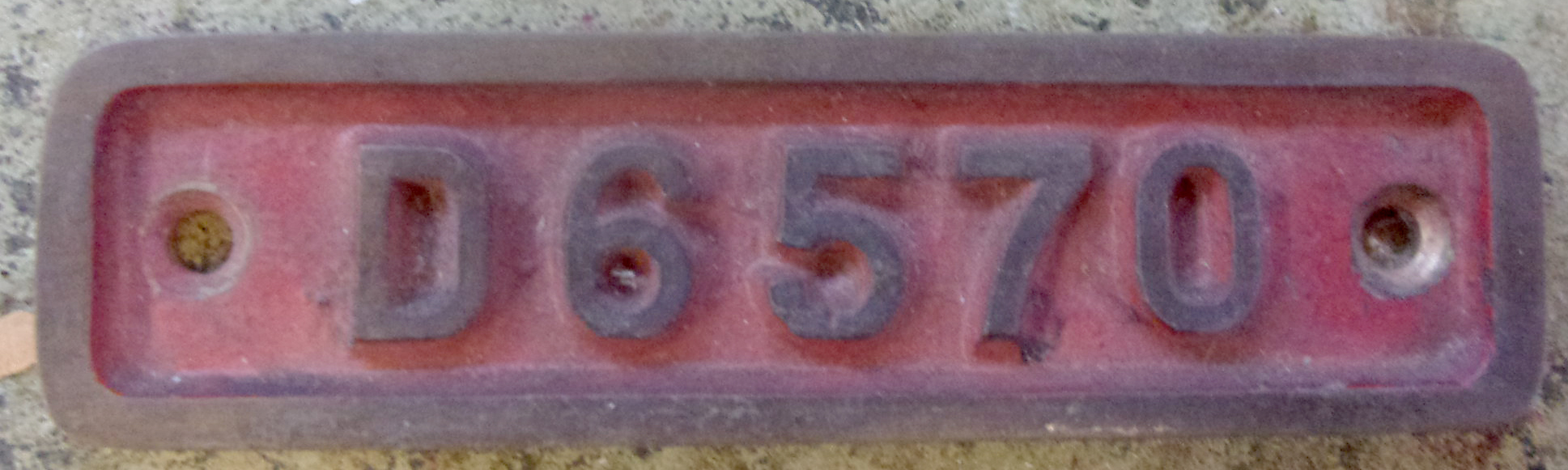 D6570 becoming 33052, loco details as previous lot. In service 1961-1997. This loco is preserved.