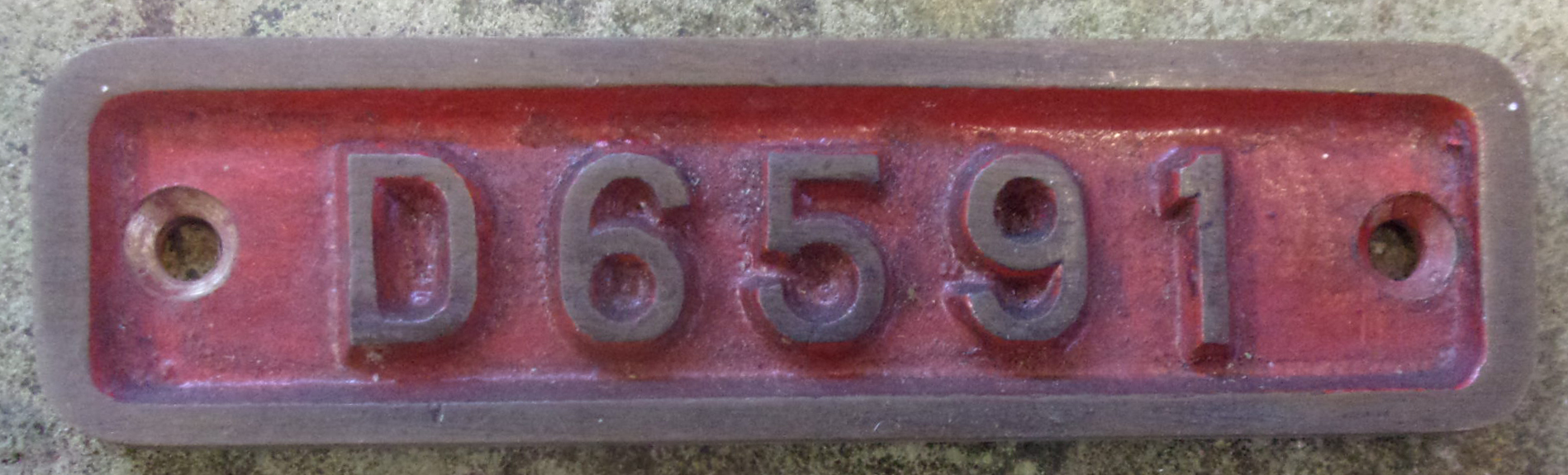 D6591 becoming 33206, details as previous lot. In service 1962-1996.