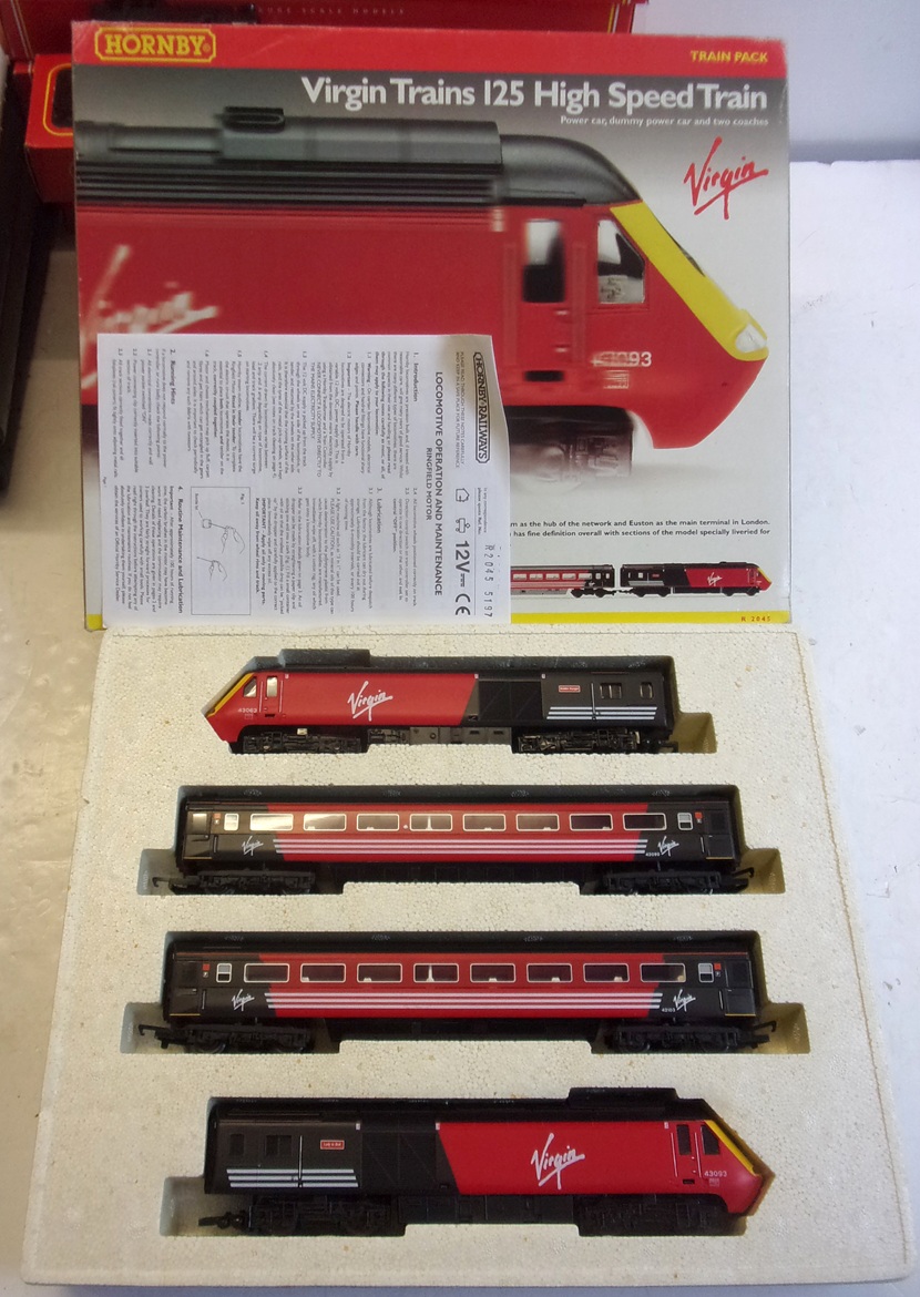 Hornby 00 Virgin Class 125.  Boxed, as new.