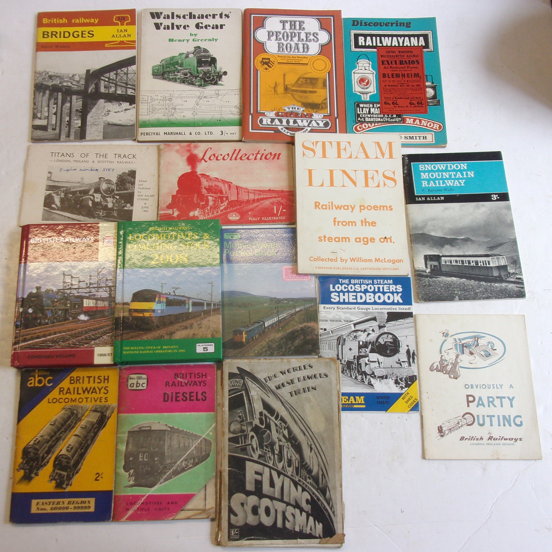Mixed lot of booklets, 6 x images, 6 x lots.