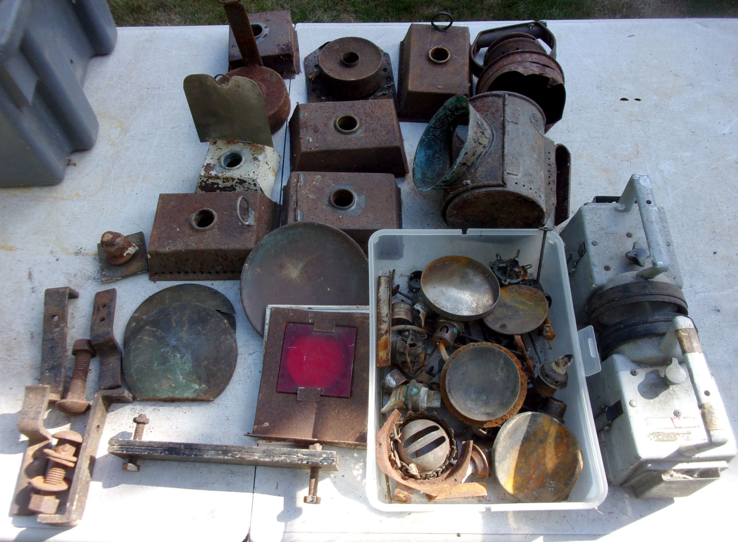A Job lot of Lamp Burners, vessels, etc, plus 2 x Bardic Lamps.