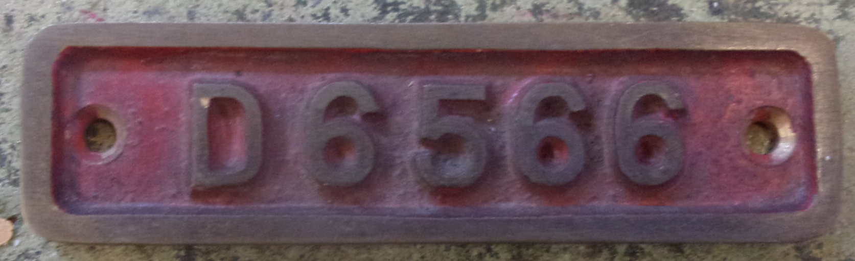 BR Type 3 Cab Number "D6556", details as lot 209. Tops 33 048.