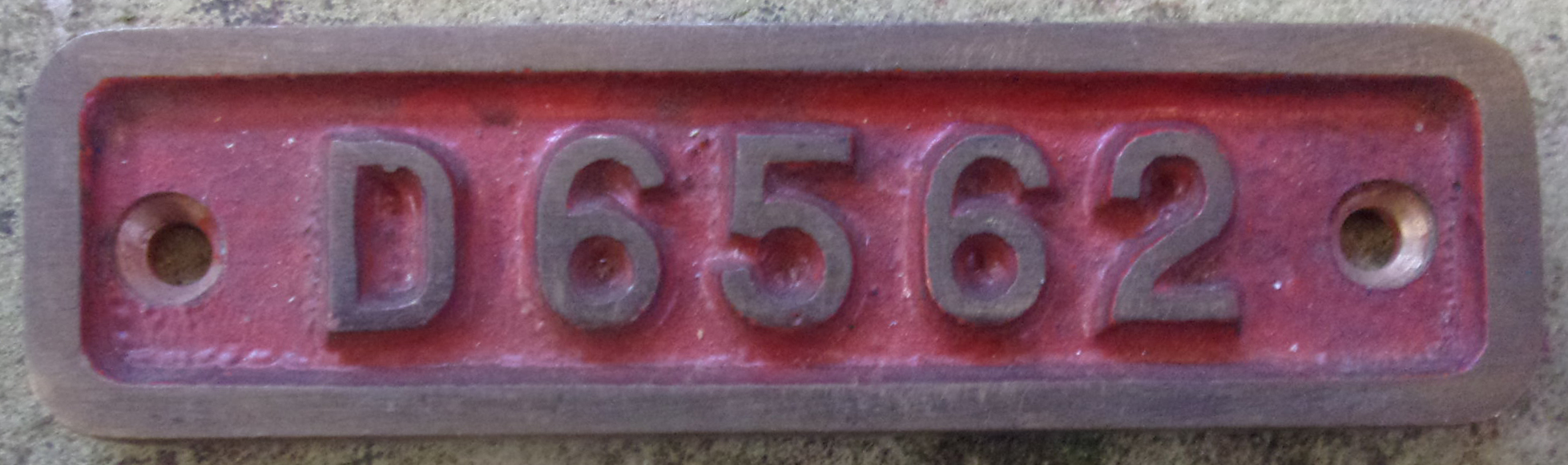 BR Type 3 Cab Number "D6562", details as lot 209. Tops 33 044.