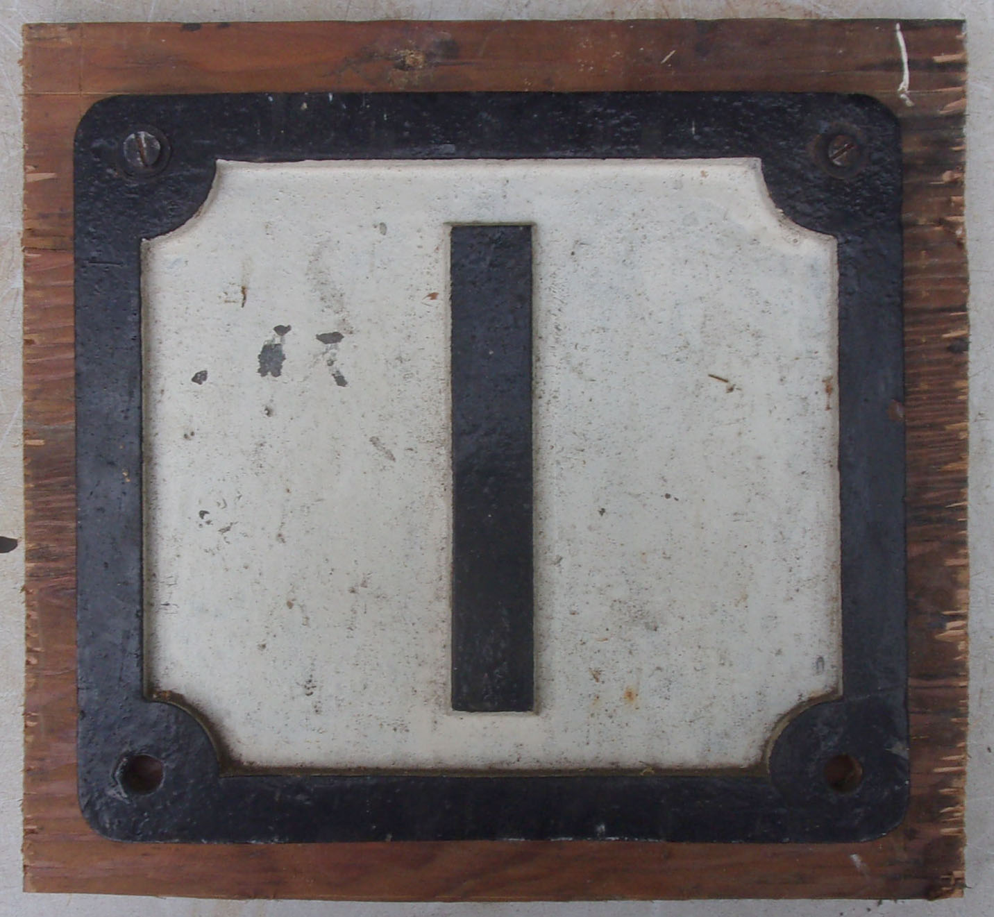 Midland Railway Bridgeplate "1". Cast iron, sound condition.