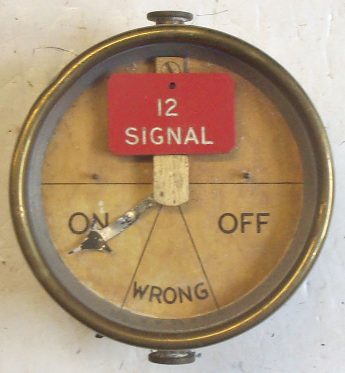 3 x brass cased Repeaters, all free moving, 12 signal one has no class other very good condition, ex box.